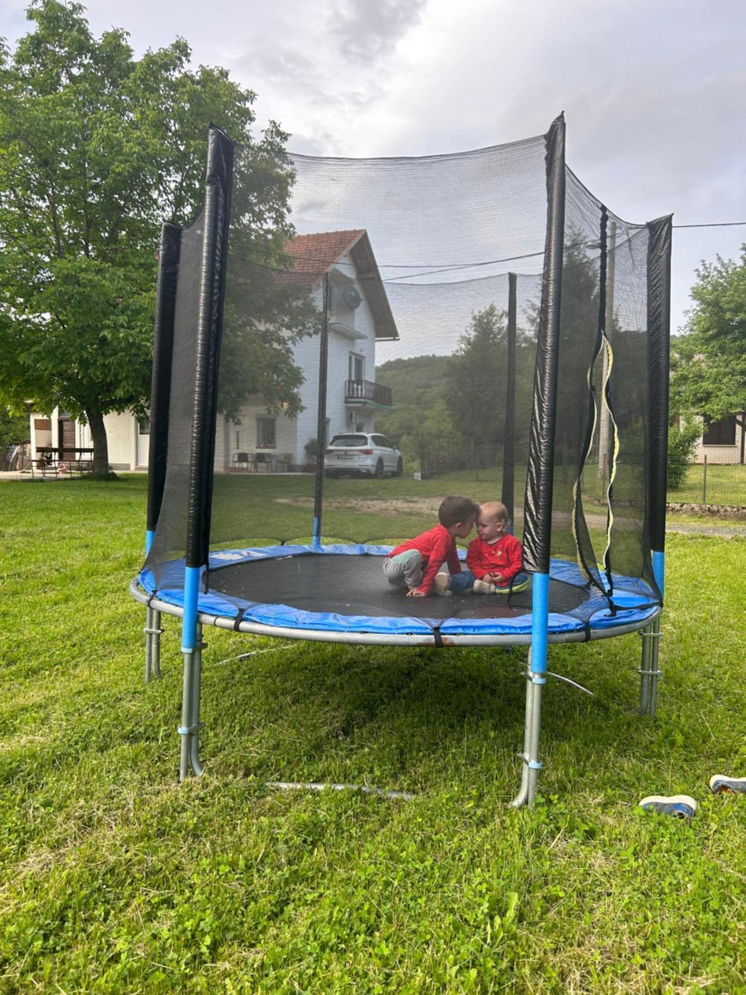 Guesthouse D&D Licko Petrovo Selo Zewnętrze zdjęcie