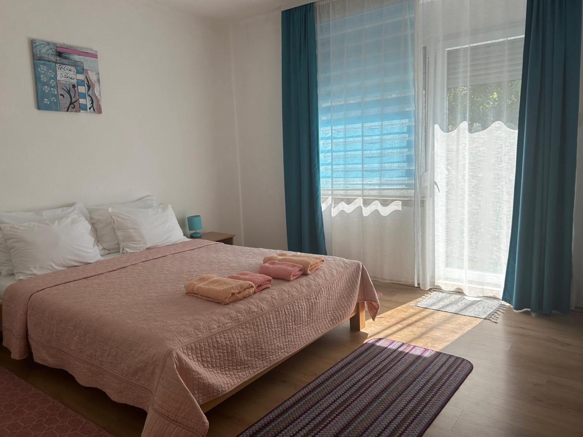 Guesthouse D&D Licko Petrovo Selo Zewnętrze zdjęcie